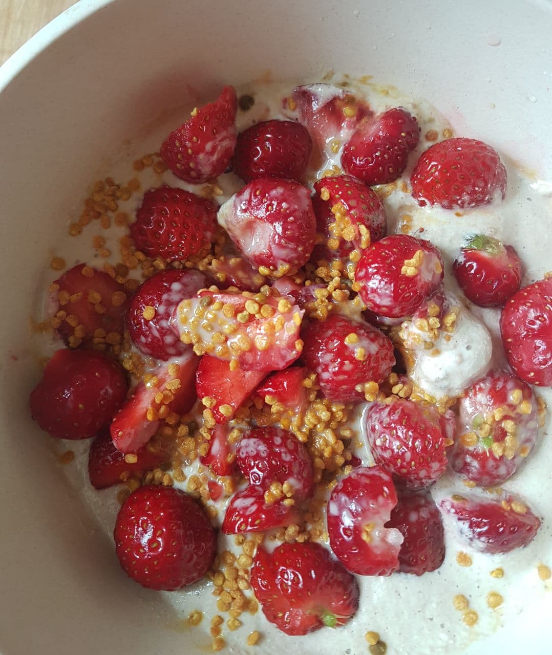 Rohköstl. Erdbeer-Quinoa-Brei | Heilsame Nahrung